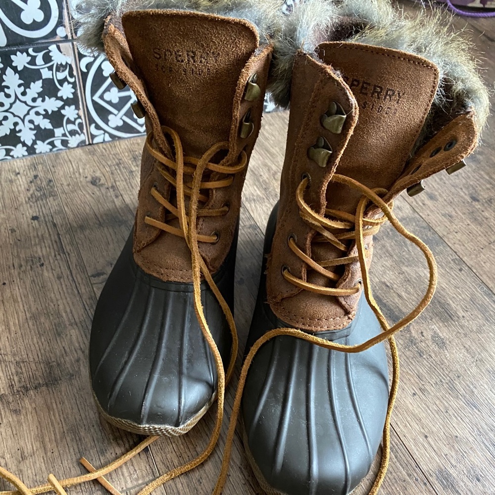 SPERRY WINTER BOOTS